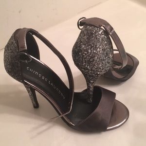 Black metallic shoes